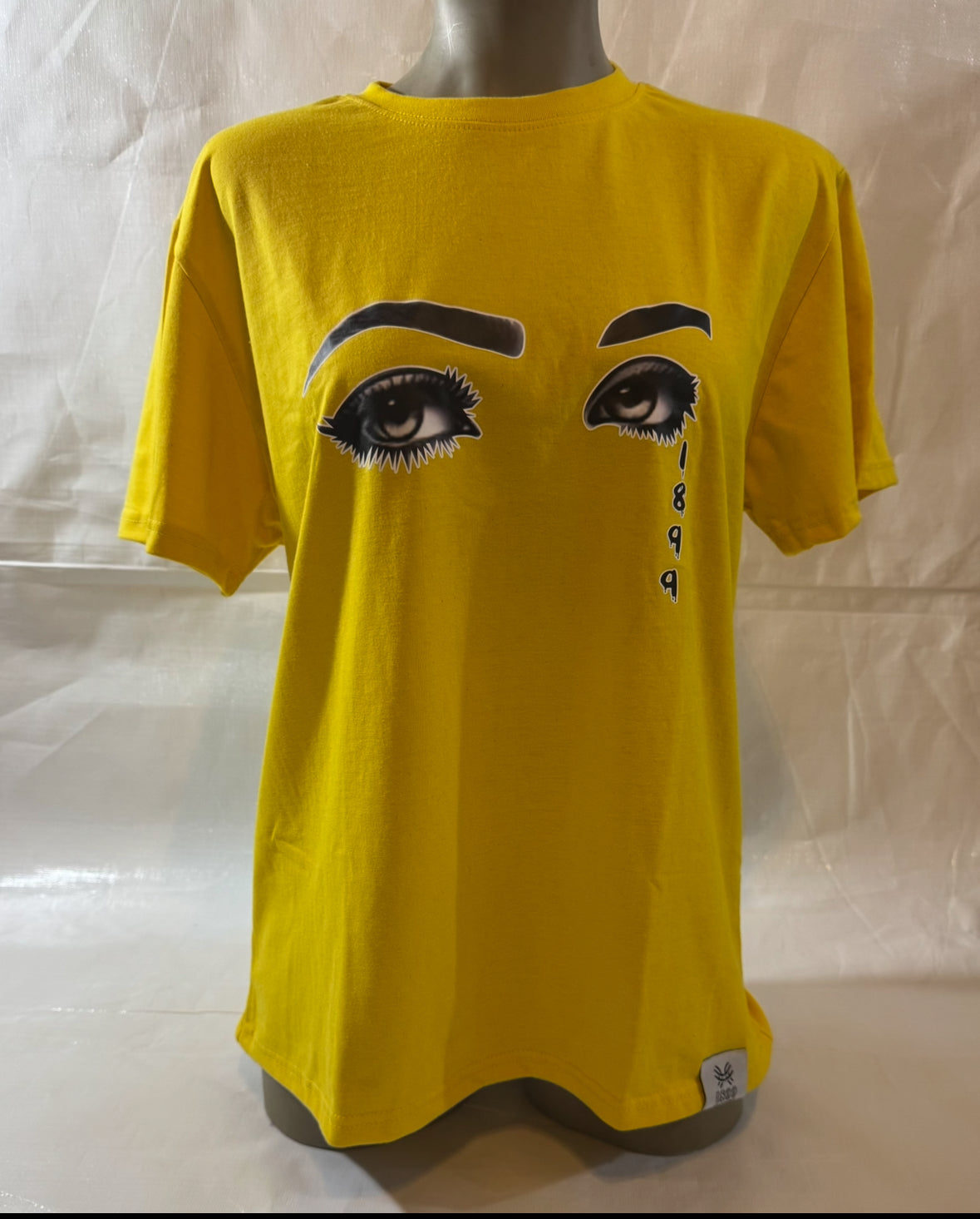 Women’s Graphic 1899 Eyes Tee