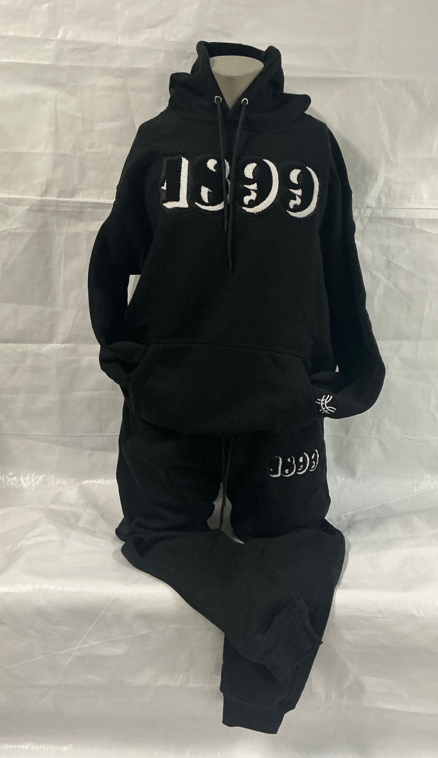 Men’s Classic 1899 Sweat Suits